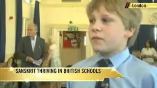 children learning sanskrit in Saint James School, london
