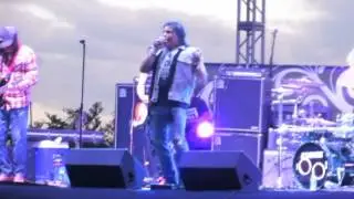 Pete Astudillo sings Como La Flor (Selena Quintanilla) at Autmusfest in Laredo, Tx 2013