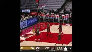 Stephen Curry With The CRAZY Layup #shorts