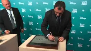 Disney Animator Andreas Deja making his Disney Legends plaque