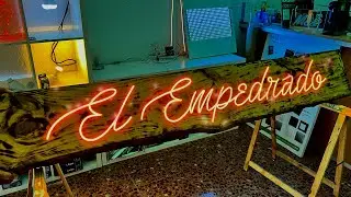 Letrero de pino macizo neon led