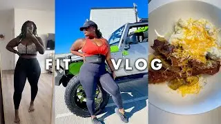 FITNESS VLOG | Yvette Sports Try On Haul + Back and Biceps Workout + High Protein Breakfast Bowl