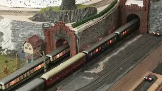 MODELLEISENBAHN M&Auml;RKLIN DIGITAL ANLAGE. BR01.10 EINFAHRT, BR 111 AUSFAHRT TUNNEL.