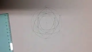 Fiore con il compasso