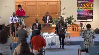 Dieu a tenu sa promesse (God kept his promise)