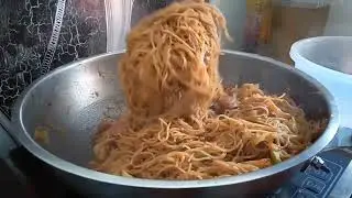 Masak bihun goreng//goreng sosej Dan tofu cheese//panaskan lauk semalam 