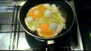 Uova fritte.mp4