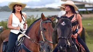 Colombian Latina Beauty on Horseback | Horseriding