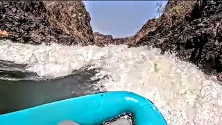  R1 Solo Whitewater Rafting The Mighty Zambezi River: Unbelievable Adventure Class V Whitewater 