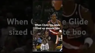 When Clyde the glide dunk on a 7 footer #nba