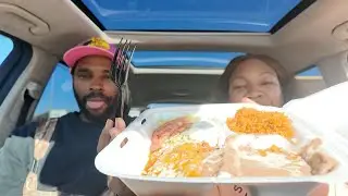 Authentic Mexican Food Review 🇲🇽 | Tacos, Mulitas & Enchiladas!
