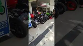 View Parkir Motor 250cc+ Summarecon Mall Bekasi #1