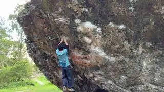 Inaudible Vaudeville 7B+ (V8, 2段) - Bowderstone