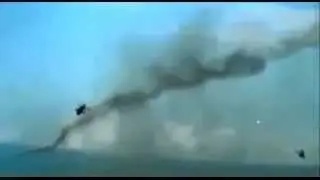 Latihan Perang TNI 2014 - Pesawat Tempur Sukhoi dan Helikopter Apache Militer Indonesia