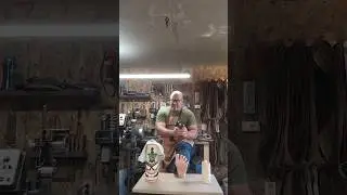 Налоги &mdash; это воровство! К тому же, я чуть спину не надломил, пока поднимал ногу, так что наслажда...