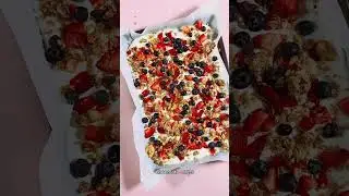 Dessert for breakfast ✅ This frozen yogurt breakfast bark is all I&rsquo;ve been craving lately #shorts
