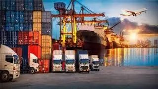 What are the tasks of the logistics supervisor