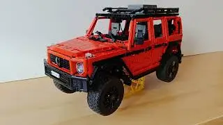 LEGO 42177 - Mercedes-Benz G500 &ndash; Modified using Powered Up parts