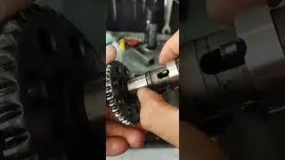 Dominar 400 con problema en cilindro.