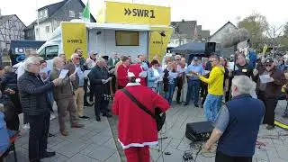 Hymne Rennerod live auf dem Hubertusplatz 30.04.23 - SWR 1 Heimspiel