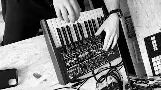Saying goodbye to my old friend. The last 10min before @ArturiaOfficial Minibrute was gone 🥲
