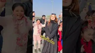 Airport pe fun time #love #bollywood #song #hindisong #music #comedyfilms #duckybhai #comedy