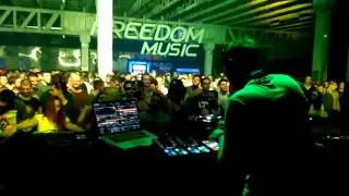 [FULL HD] Eric Sneo live Dont Walk Dance at Magacin Depo Belgrade 2015