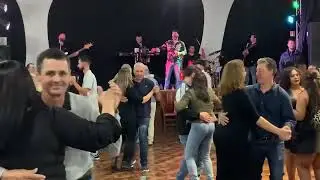 Negão e Banda ao vivo no Bailão
