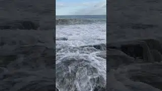 Ocean surface waves 🌊 😌