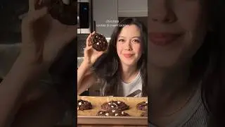 Chocolate Cookies & Cream Cookies