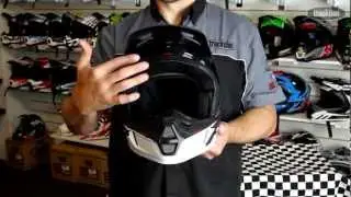 2013 Fox V2 Helmet Review from www.tracktion.co.nz