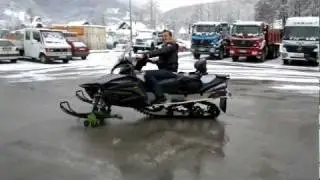 YAMAHA Venture on wheels by Kemo