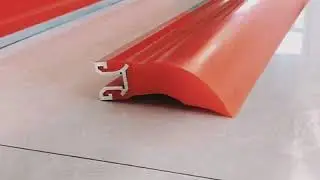 Conveyor belt scraper