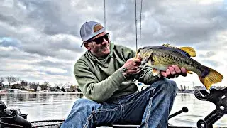 EARLY Spring Jerkbait Bass Fishing on Lake Orion Michigan