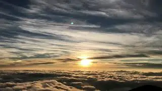 Sunset above clouds @ Sandakphu