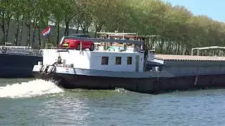 ⚓️ 'ESTHER' vrachtschip met scheepshondjes uit Zwijndrecht, 02103203, 15 04 2020