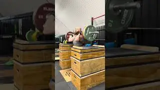 Fresh start Week 9 - 105kg strict press triple 