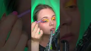 Сочетание цветов палетки аквалайнеров Rainbow Liner &mdash; это нечто 💙💖💛