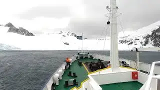 Sailing on the MV Plancius