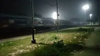 wep-7 dangerous top speed hitting railway station Bharthana train videos