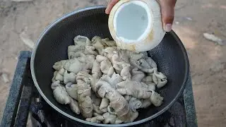 Chitterlings in Coconut Water | Braised Pork Chitterlings Recipe | How To Cook Chitterlings