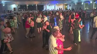 🔥🎉 O PRIMEIRO BAILE DO ANO ! 🎉🔥Aqui no Clube VETERANOS – Americana tá tudo bombando!