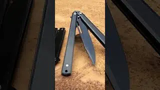 CSGO Butterfly Knife: Futuristic, Uncut Toy with Black Technology
