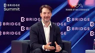 Основные моменты первого дня #BRIDGEsummit2025: Идрис Эльба, Алексис Оханян и другие новаторы в с...