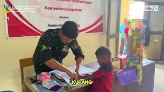 Penyaluran Bantuan ATENSI klaster Anak di Kelurahan Naioni, Kota Kupang