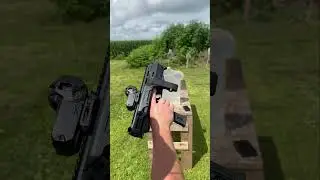 That&rsquo;s a fast finger 👉👀