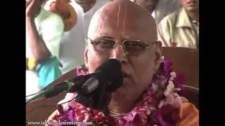 Dikshya Ceremony by Lokanath Swami at Pandharpur on 20-07-2013