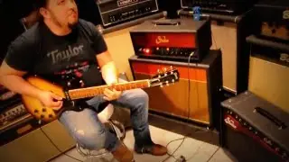Suhr Hedgehog Testata Valvolare 50 Watt Demo con chitarra Gibson Junior
