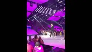 Secret Story 9 Chritophe Beaugrand qui imite Carla Bruni