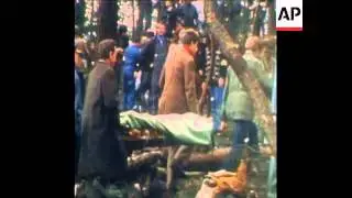 SYND 3-3-74 AFTERMATH OF PLANE CRASH KILLING EVERYBODY